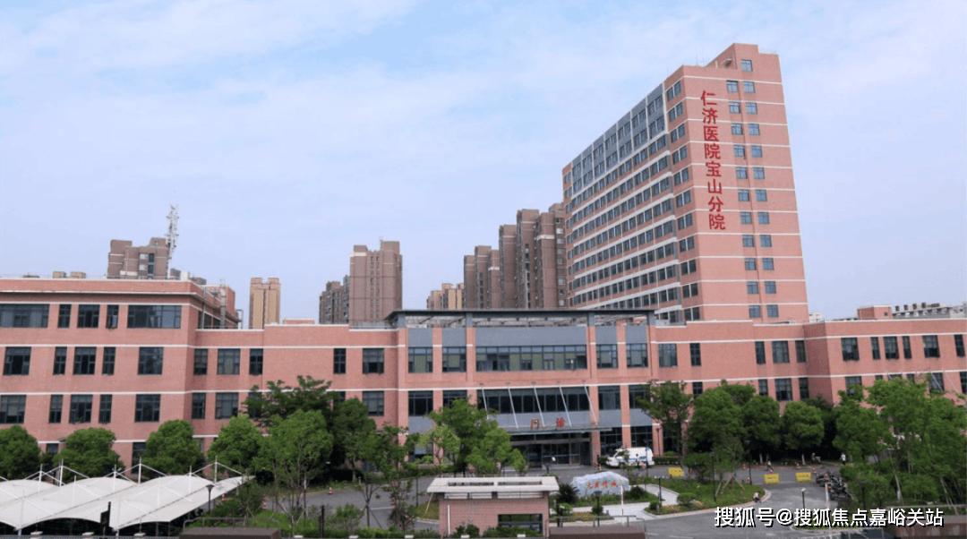 楼电线楼盘百科→首页网站→楼盘百科→首页网站→处24小时热线电话AG凯发K8国际中环置地中心望云售楼处电话→中环置地中心望云售(图19)